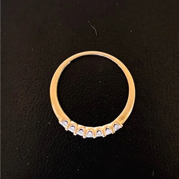 10k Gold Pave Diamond Band Ring size 7 - Picture 3 of 7